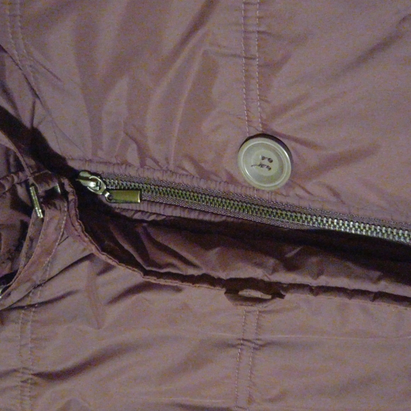 Jackets - Picture 4 of 8